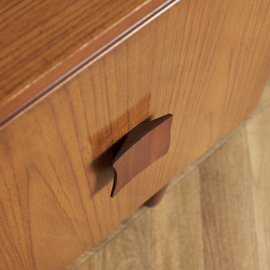 Europa furniture ヴィンテージ サイドボード