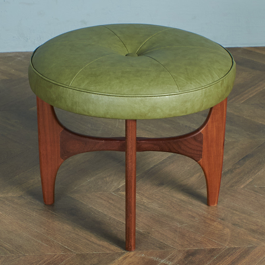 [65758][G-PLAN] fresco stool (6330) with reupholstered seat