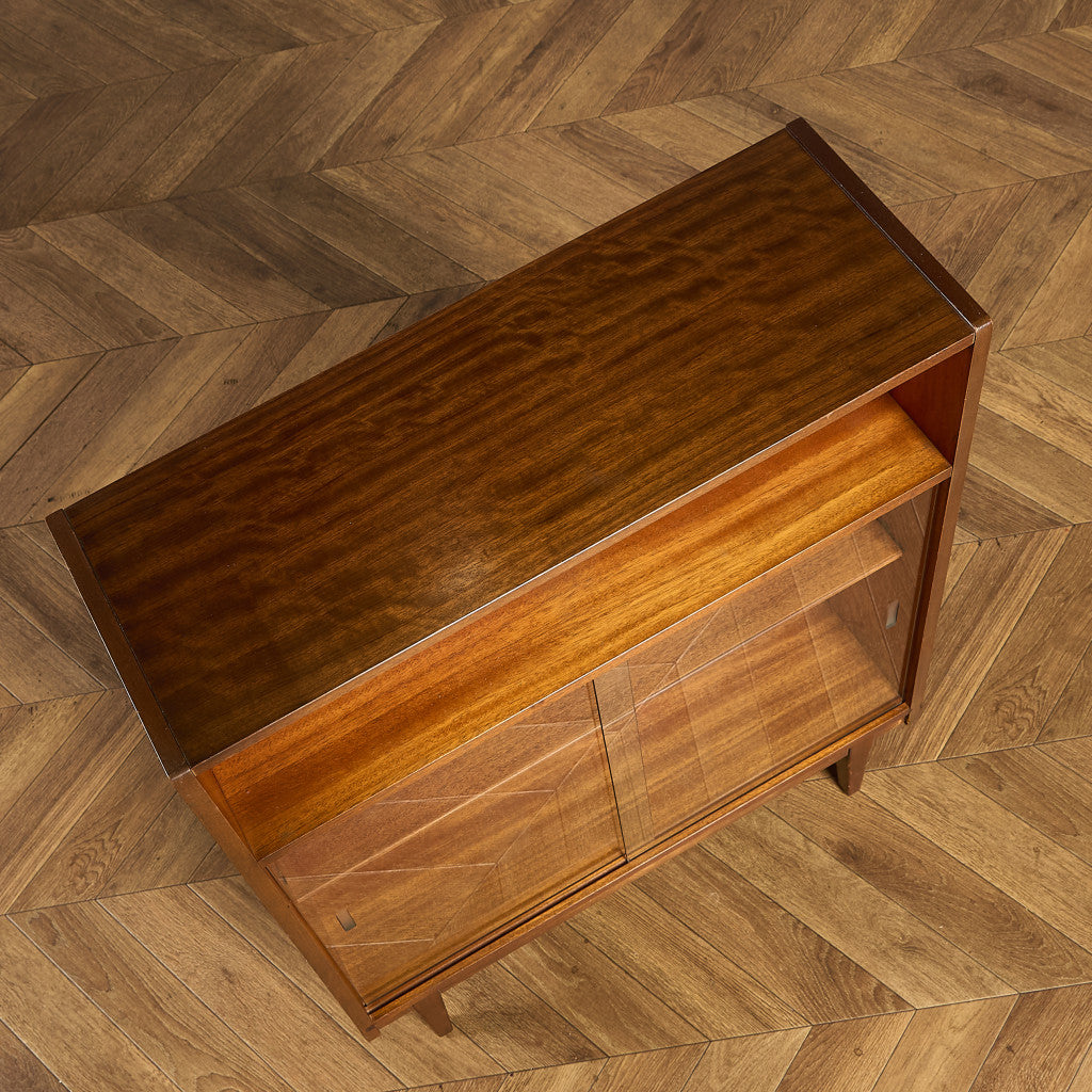 ヴィンテージ ナロー ガラス キャビネット