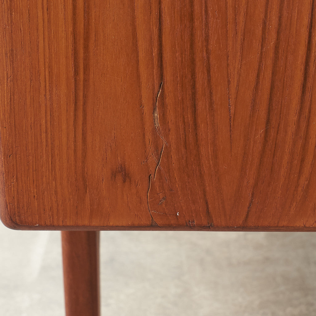 [67398][G-PLAN]Fresco Sideboard with Legs (4072)