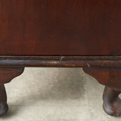 [65974] British classic walnut bookcase