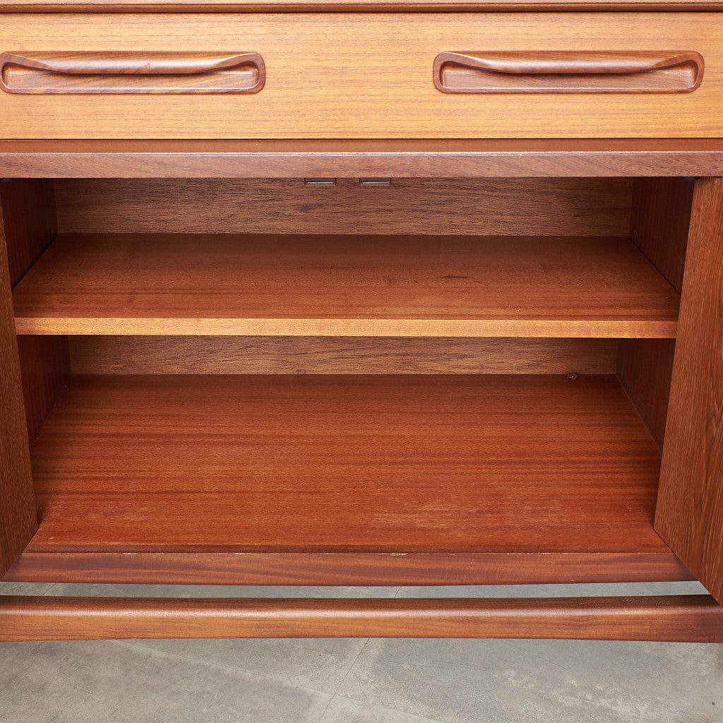 [67398][G-PLAN]Fresco Sideboard with Legs (4072)