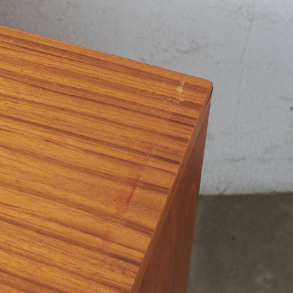 Fresco サイドキャビネット / カスタム アイアンヘアピンレッグ