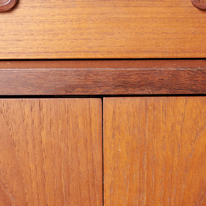[67398][G-PLAN]Fresco Sideboard with Legs (4072)