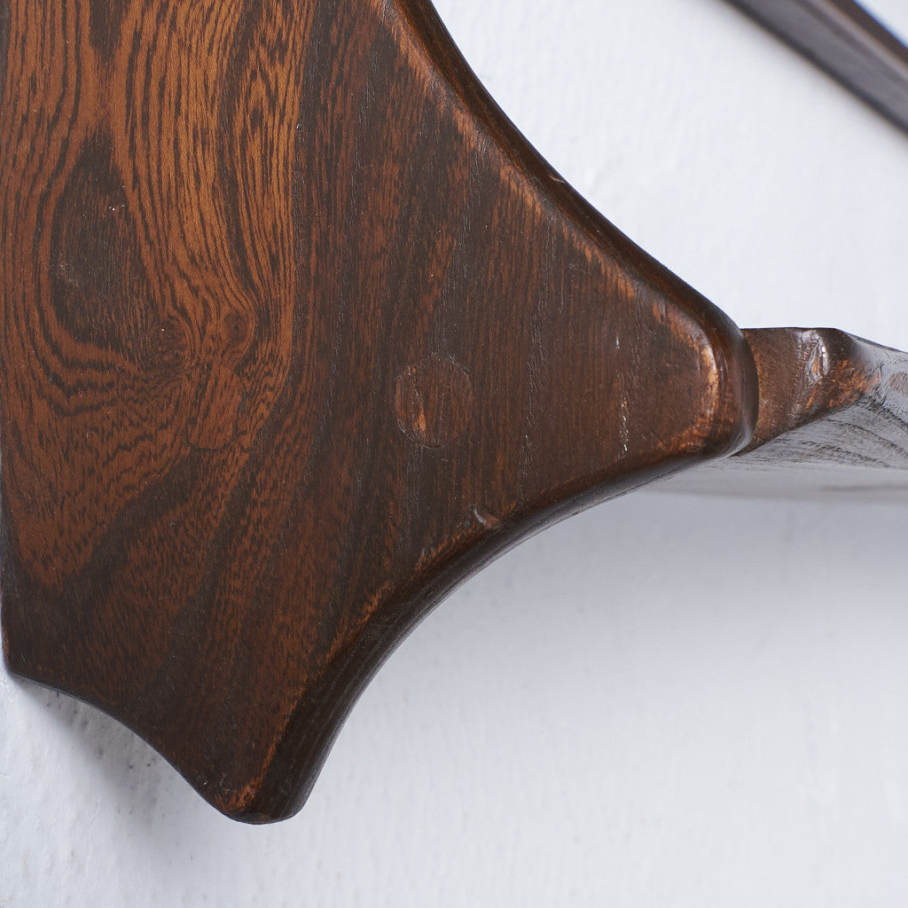 ヴィンテージ ウォールラック (Wall Mounted Plate Rack model 268)