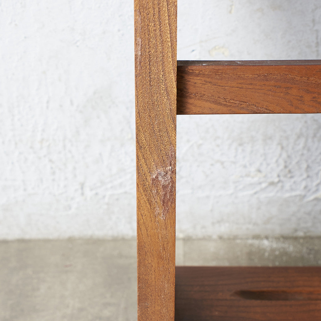 ヴィンテージ ウォールラック (Wall Mounted Plate Rack model 268)