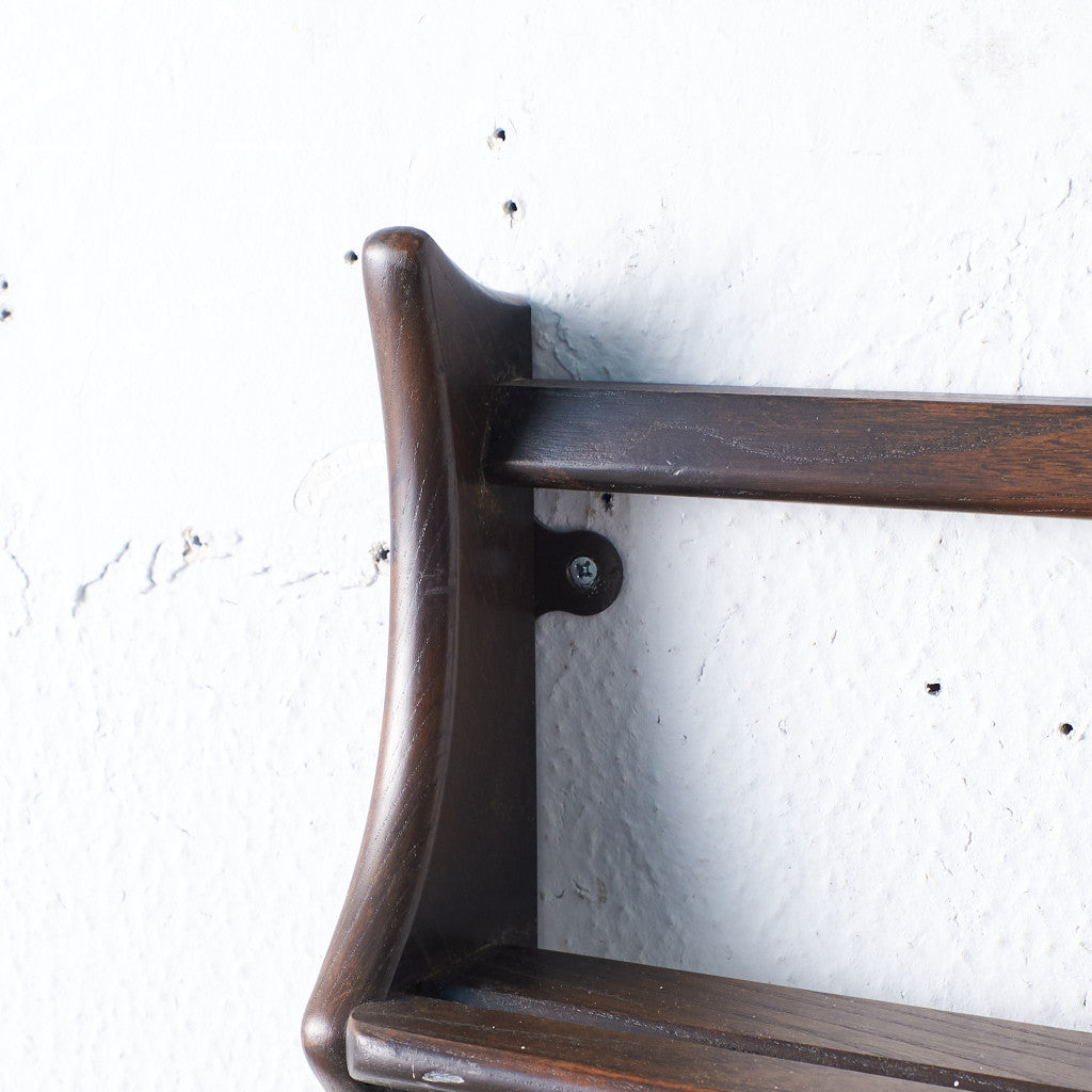 ヴィンテージ ウォールラック (Wall Mounted Plate Rack model 268)