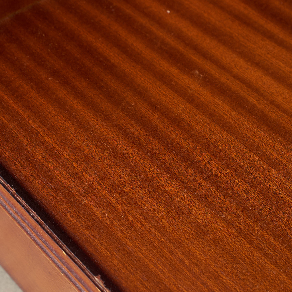 [65977] British classic sideboard