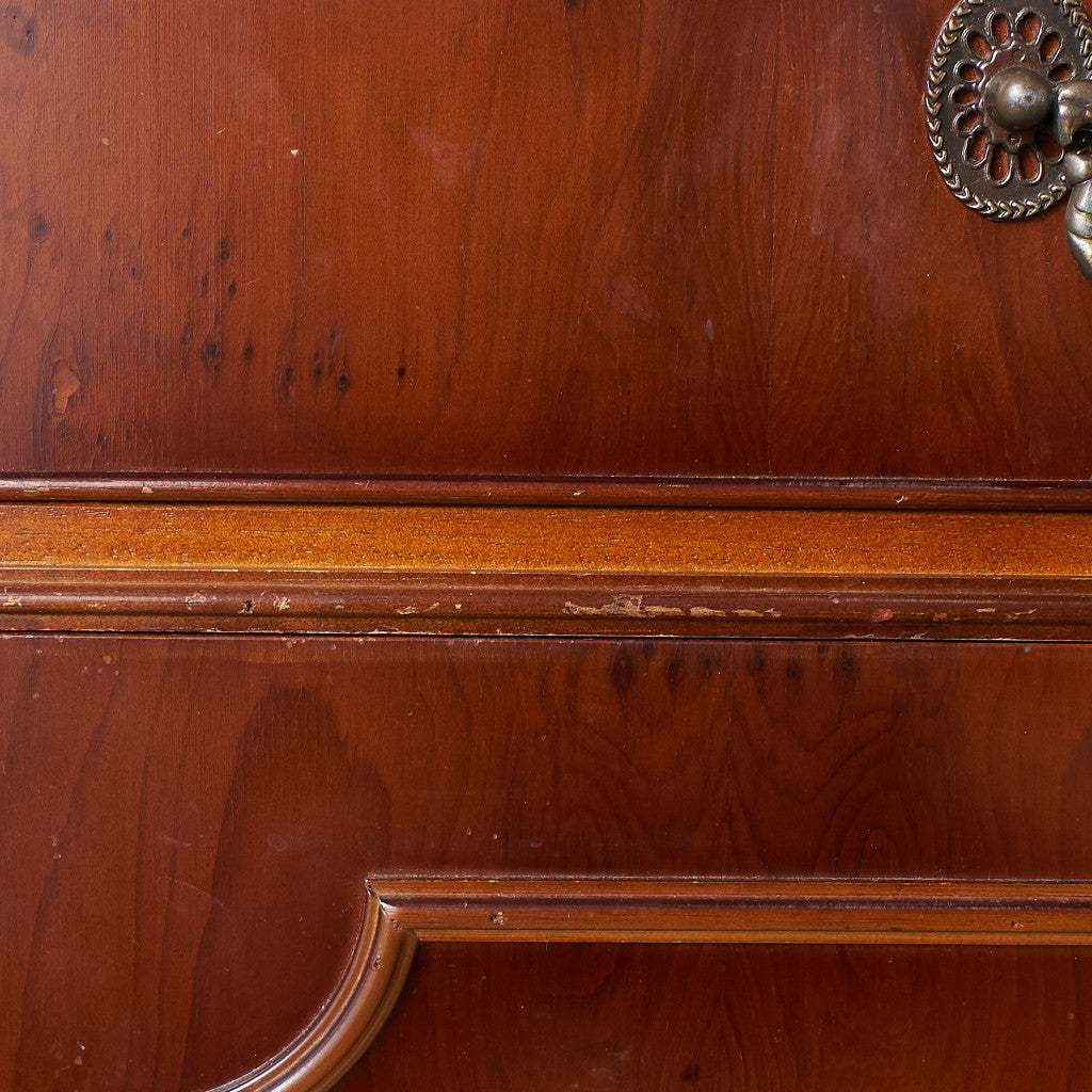 [65977] British classic sideboard