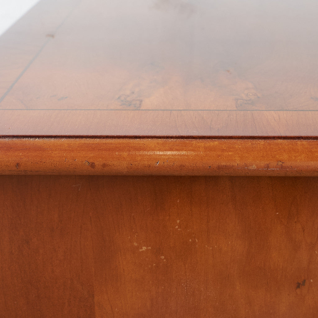 [65977] British classic sideboard