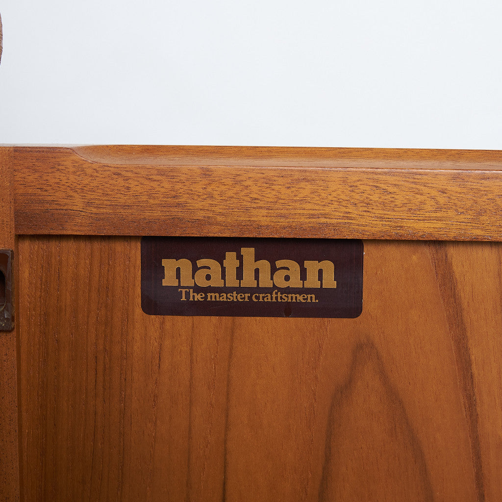 ヴィンテージ ハイサイドボード