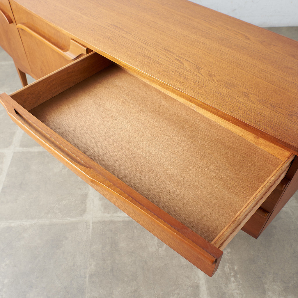ヴィンテージ サイドボード