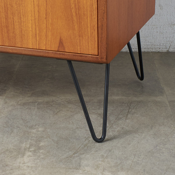 Fresco サイドキャビネット / カスタム アイアンヘアピンレッグ