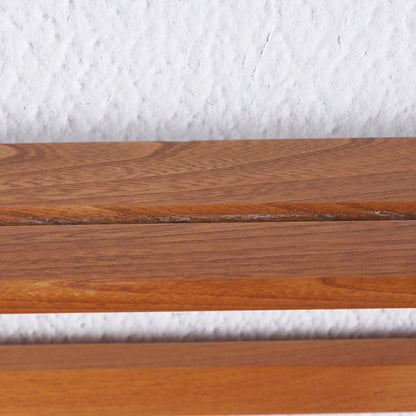 ヴィンテージ ウォールラック (Wall Mounted Plate Rack model 268)
