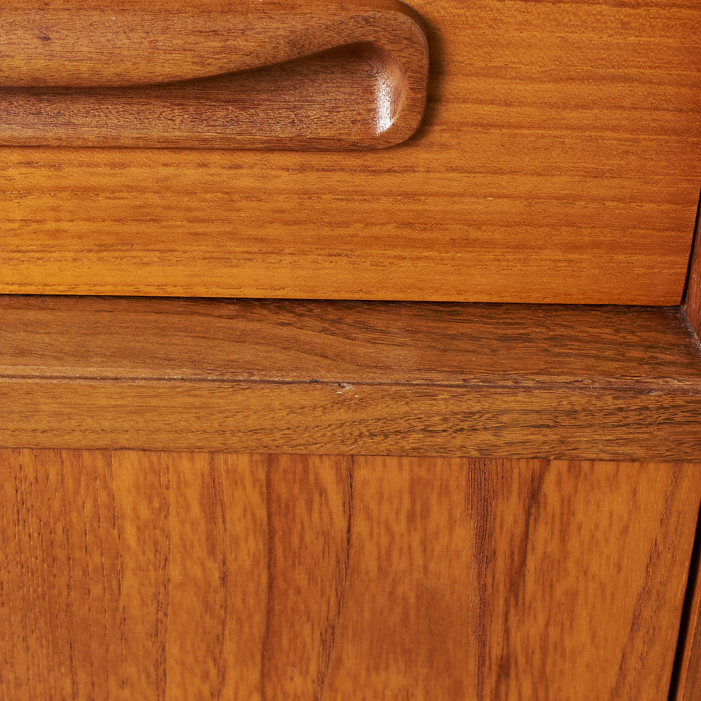 [67399][G-PLAN]Fresco Sideboard with Legs (4072)