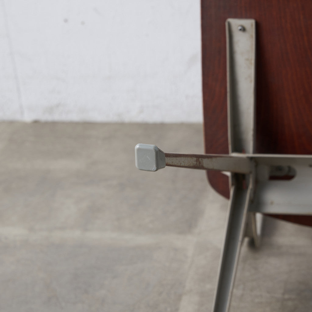 Result Chair