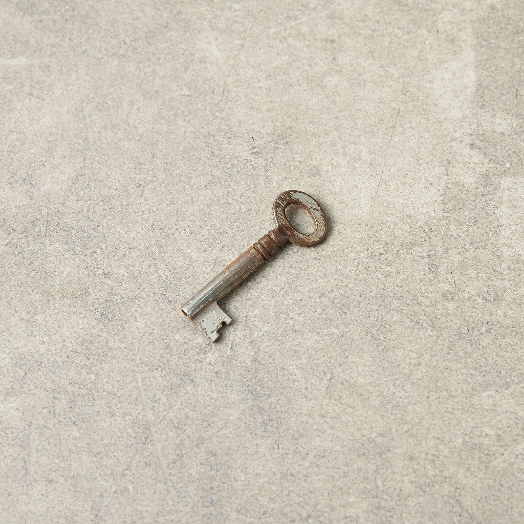 STRONGBOW furniture サイドボード