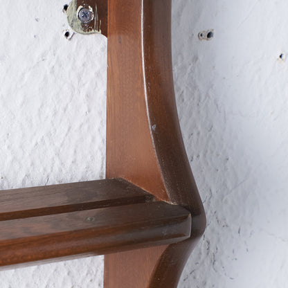 ヴィンテージ ウォールラック (Wall Mounted Plate Rack model 268)