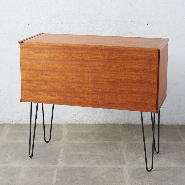 北欧 ヴィンテージ サイドキャビネット / カスタム アイアンヘアピンレッグ
