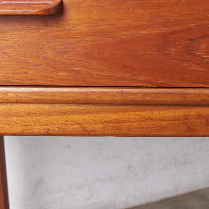 ヴィンテージ ハイサイドボード
