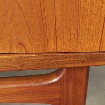 [67399][G-PLAN]Fresco Sideboard with Legs (4072)