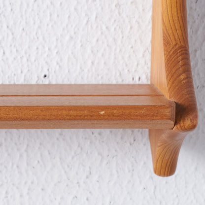 ヴィンテージ ウォールラック (Wall Mounted Plate Rack model 268)
