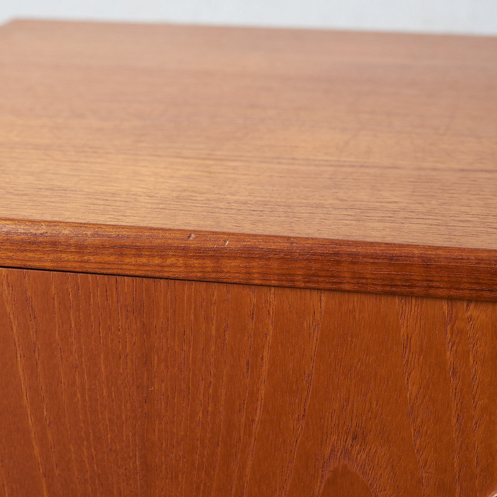 Fresco サイドキャビネット / カスタム アイアンヘアピンレッグ