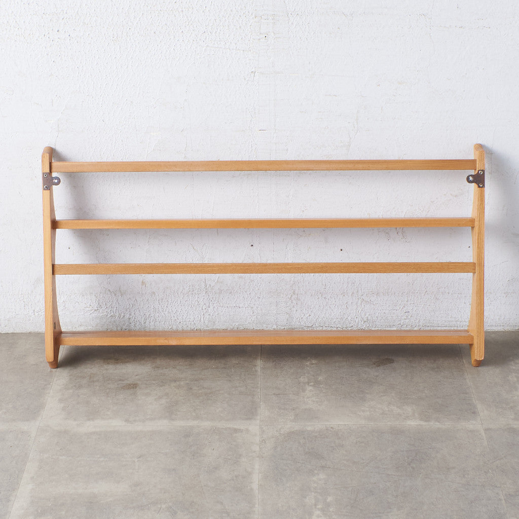 ヴィンテージ ウォールラック (Wall Mounted Plate Rack model 268)