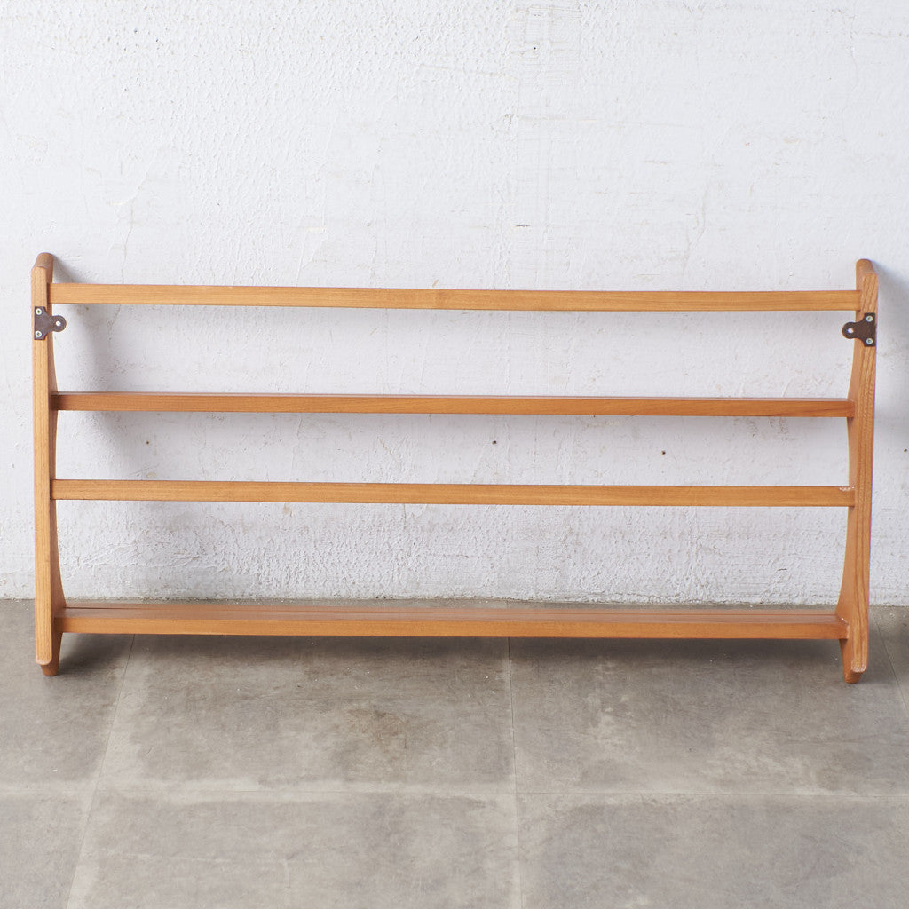 ヴィンテージ ウォールラック (Wall Mounted Plate Rack model 268)