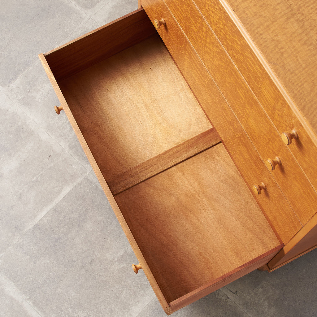 Vesper Furniture ヴィンテージ 4段チェスト