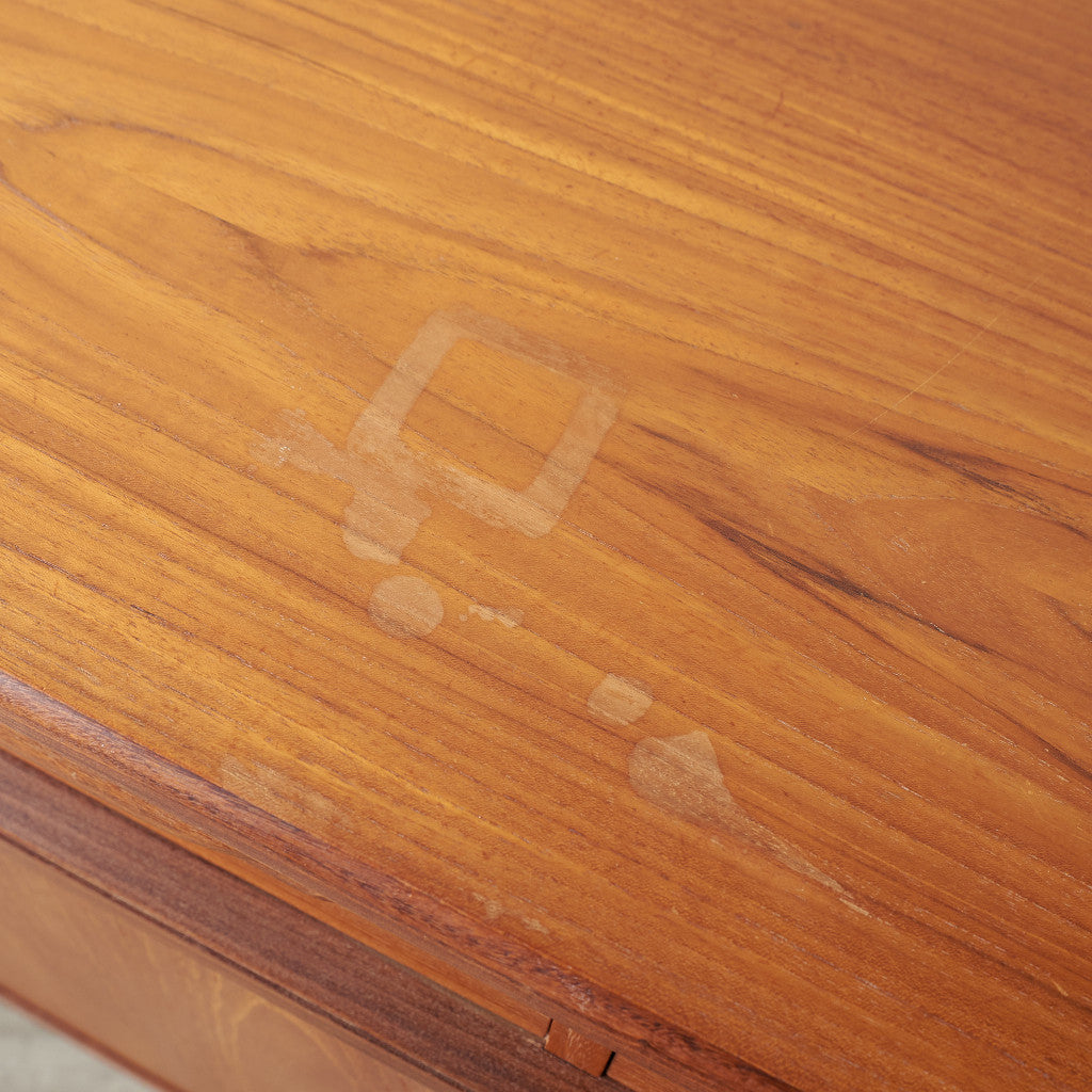 [67397][G-PLAN]Fresco Sideboard with Legs (4072)