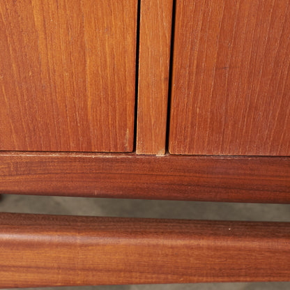 [67398][G-PLAN]Fresco Sideboard with Legs (4072)