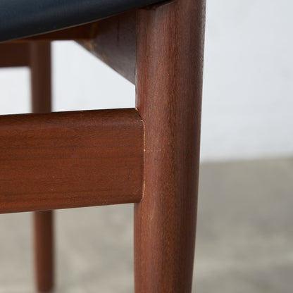 英国ヴィンテージ ダイニングチェア 4脚セット / 張替済