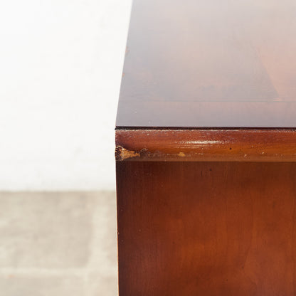 [65977] British classic sideboard