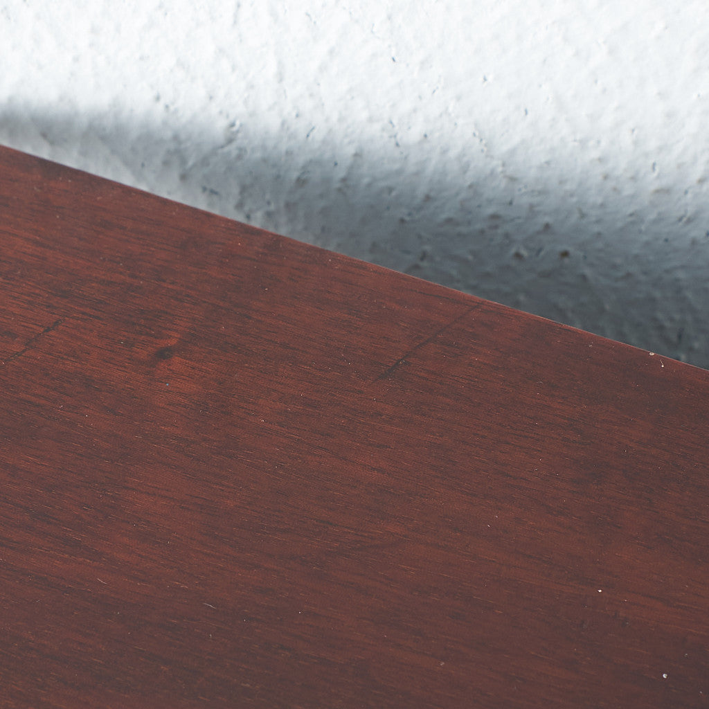 [65974] British classic walnut bookcase