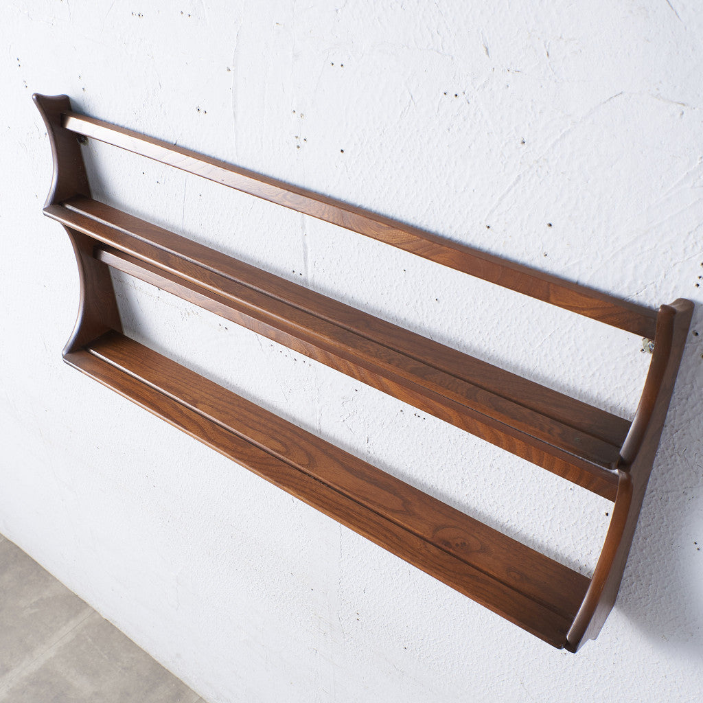 ヴィンテージ ウォールラック (Wall Mounted Plate Rack model 268)
