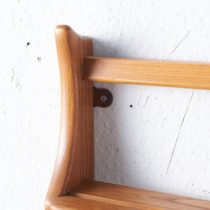 ヴィンテージ ウォールラック (Wall Mounted Plate Rack model 268)