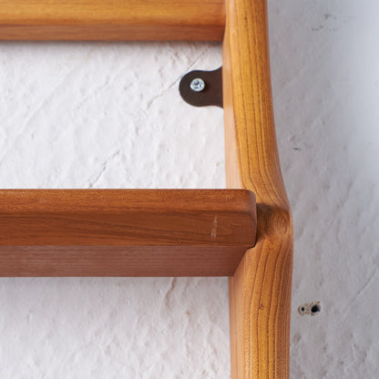 ヴィンテージ ウォールラック (Wall Mounted Plate Rack model 268)