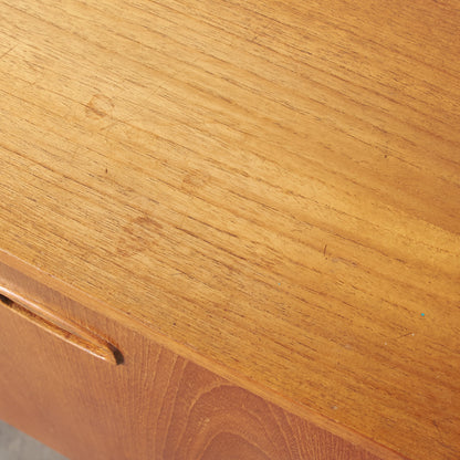 イギリスヴィンテージ サイドボード
