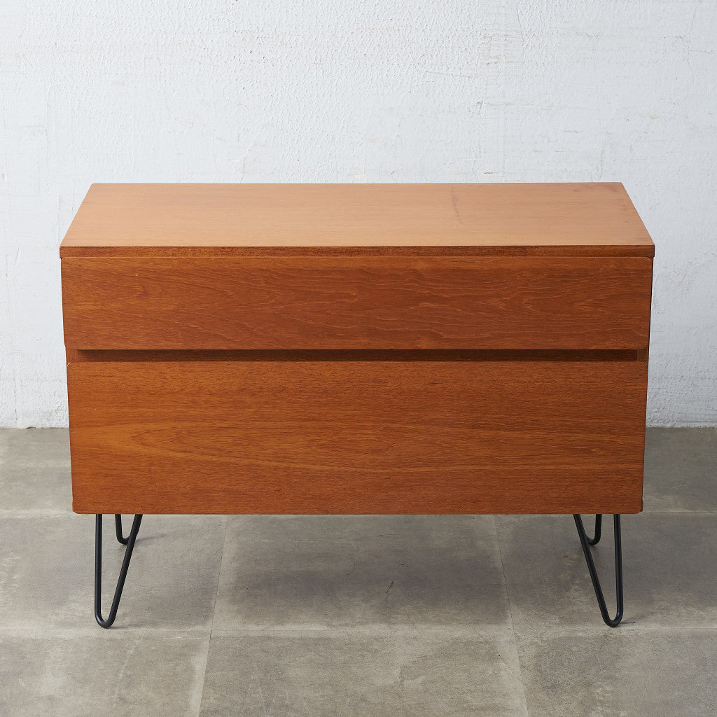 北欧ヴィンテージ チェスト / カスタム アイアンヘアピンレッグ
